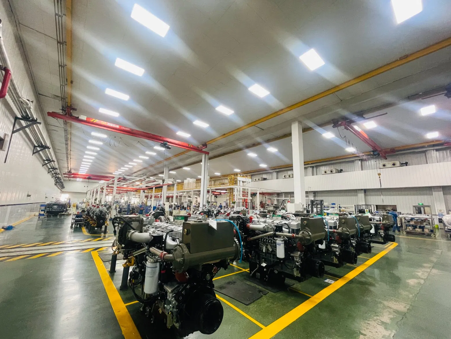 YC4A140Z-C20 船用发动机，140PS/103kW/2300rpm